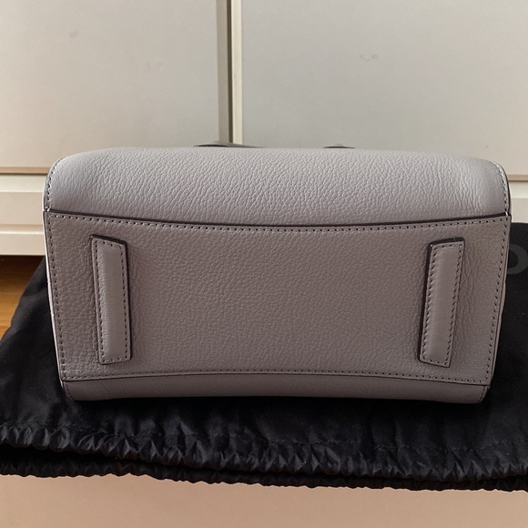 Givenchy Antigona Bag - Picture 6 of 12